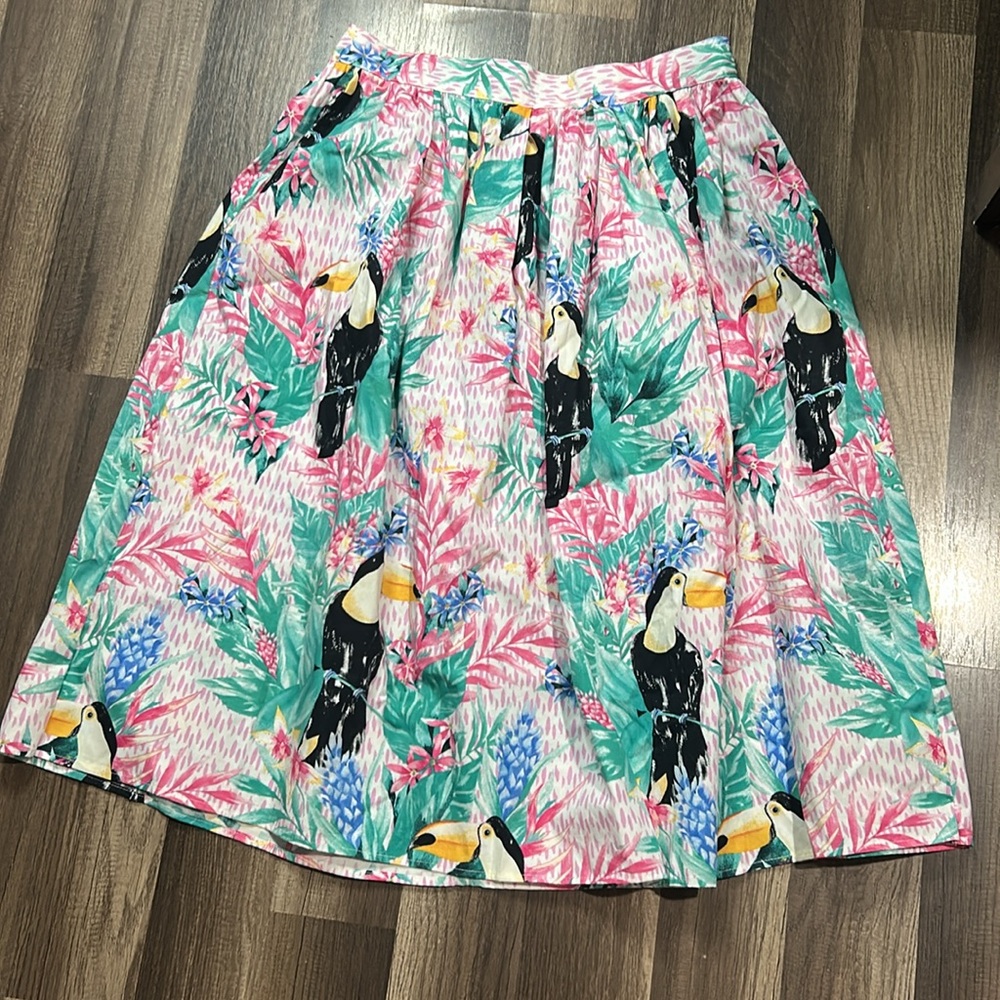 Hell Bunny 100% Cotton Toucan Skirt Size  XS - Picture 3 of 4